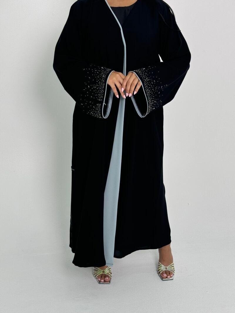 W106 - Image 2