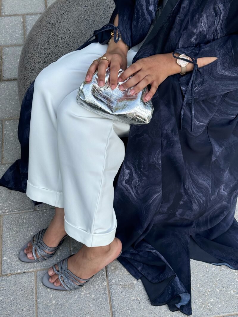 swirl abaya - Image 3